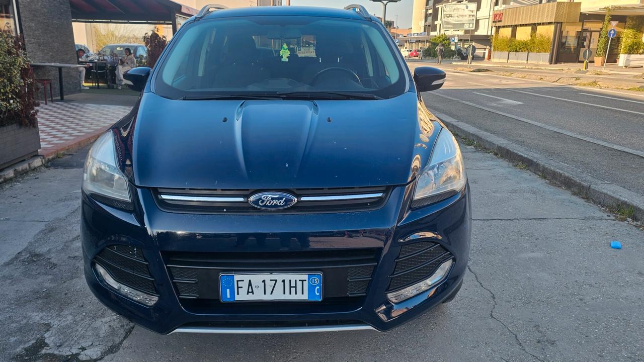 Ford Kuga 2.0 TDCI 120 CV S&S 2WD Titanium