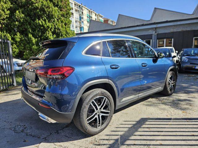 MERCEDES-BENZ GLA 220 d Automatic