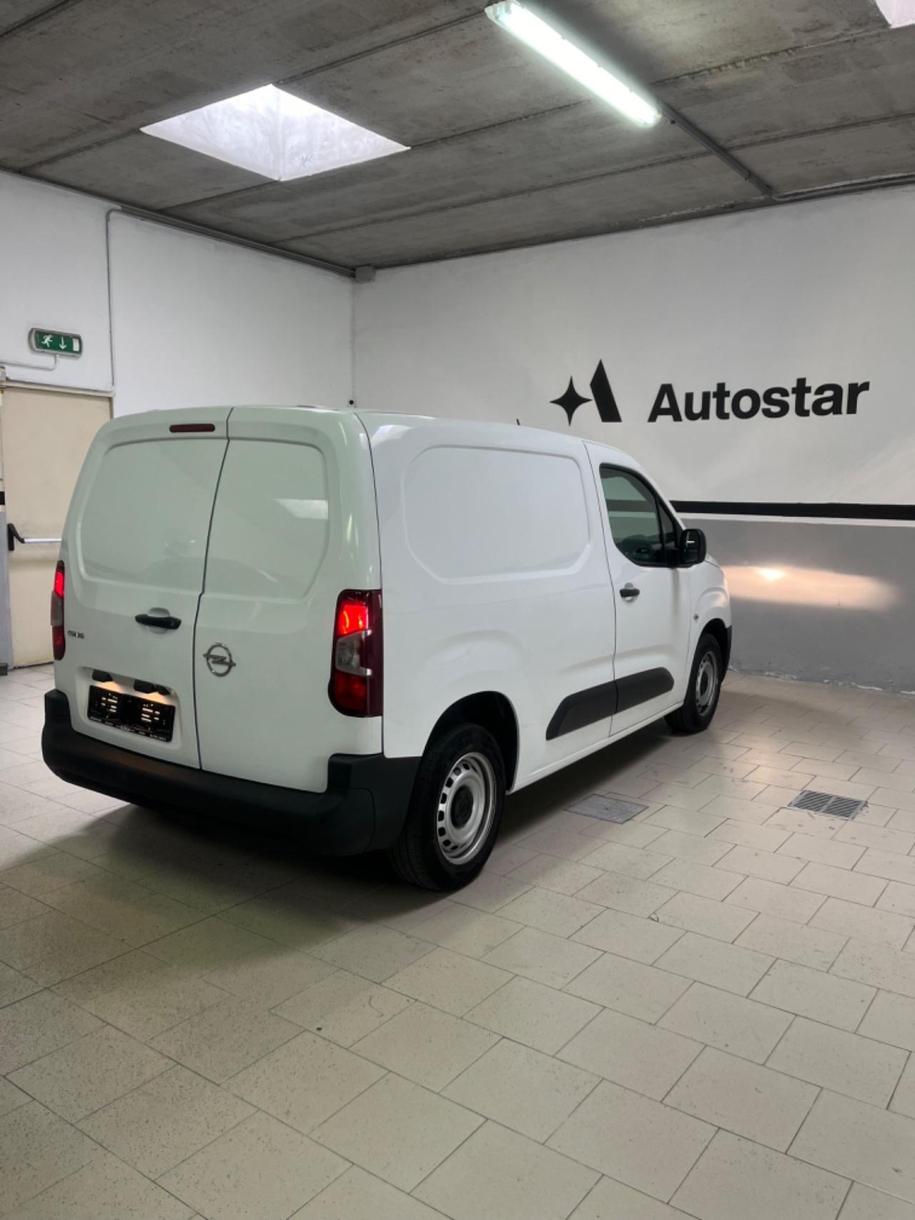 Opel combo 1.2 benzina 110cv