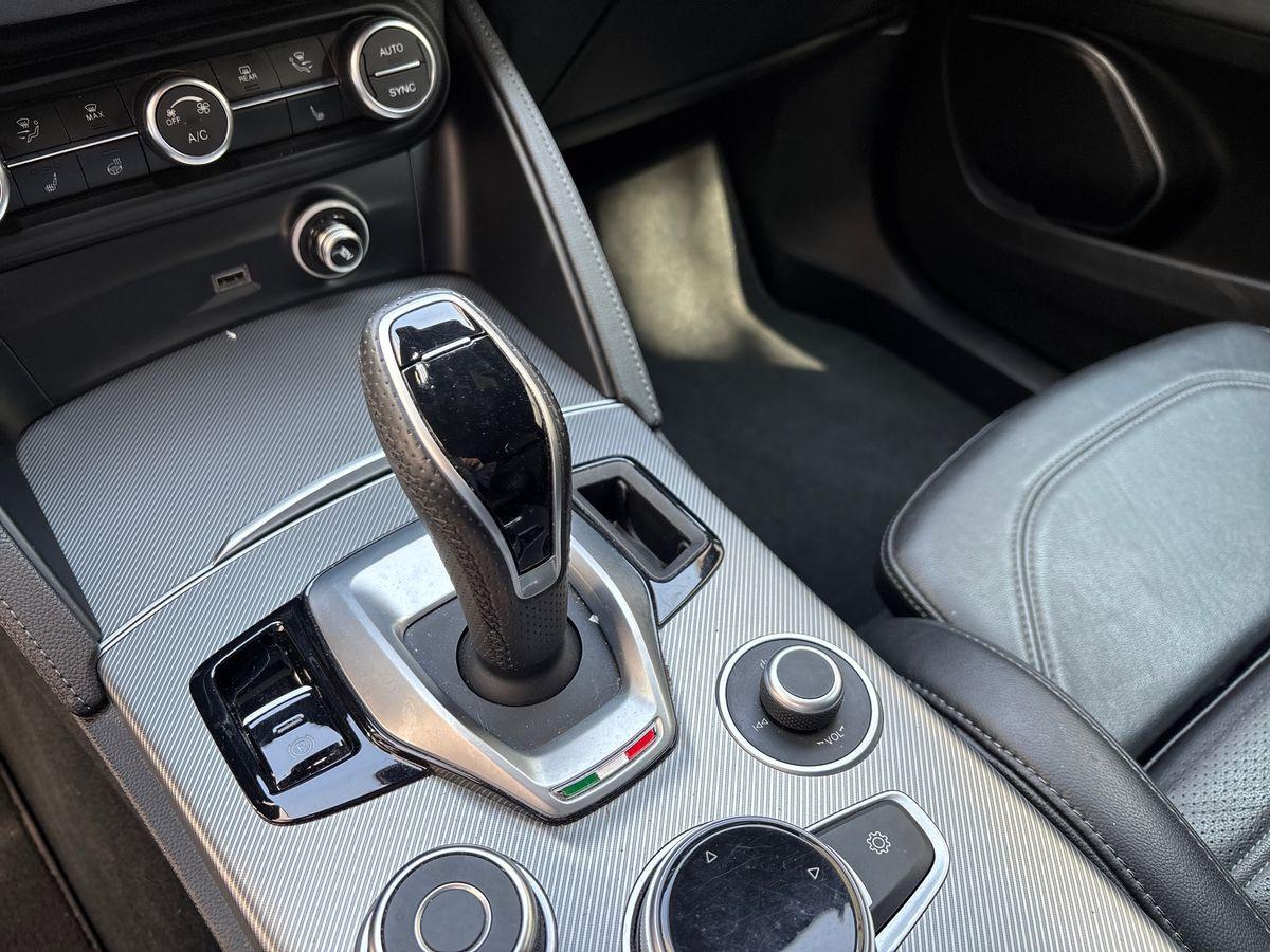 ALFA ROMEO Stelvio 2020 - Stelvio 2.2 t Ti Q4 210cv auto
