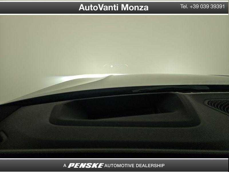 BMW Serie 3 318d Touring mhev 48V MSport auto con gancio traino