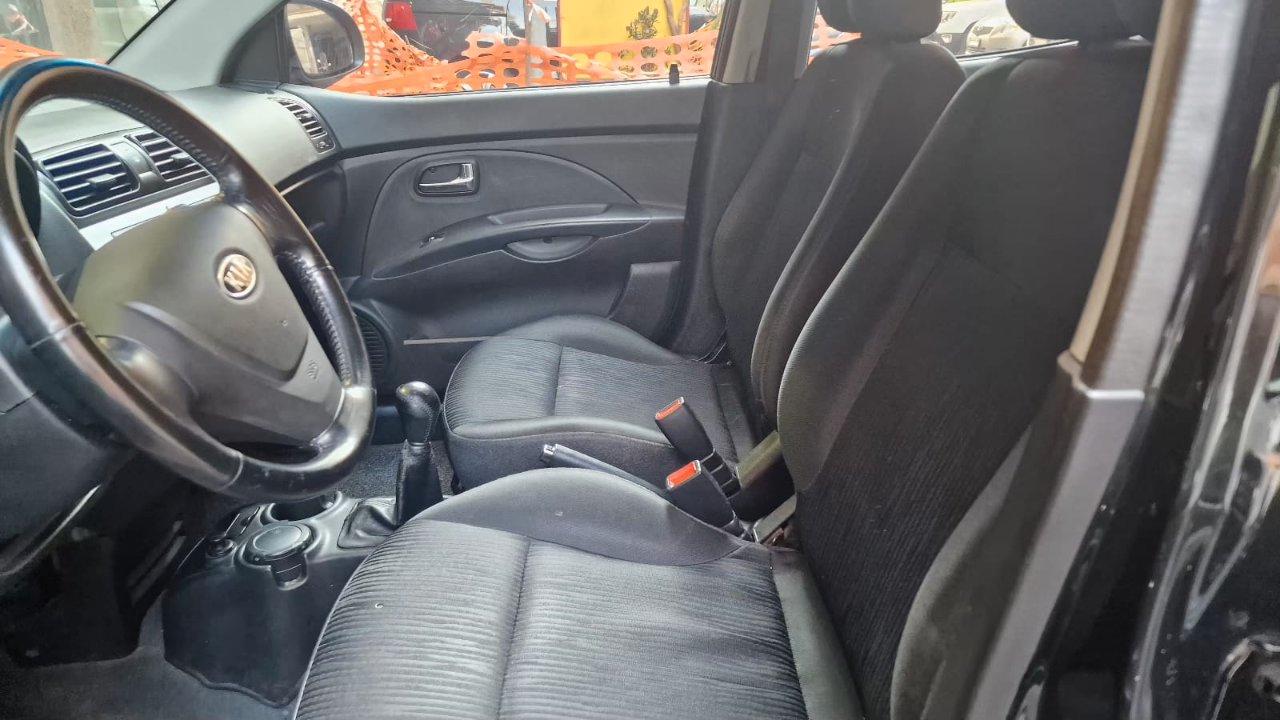 Kia Picanto 1.1 Hot