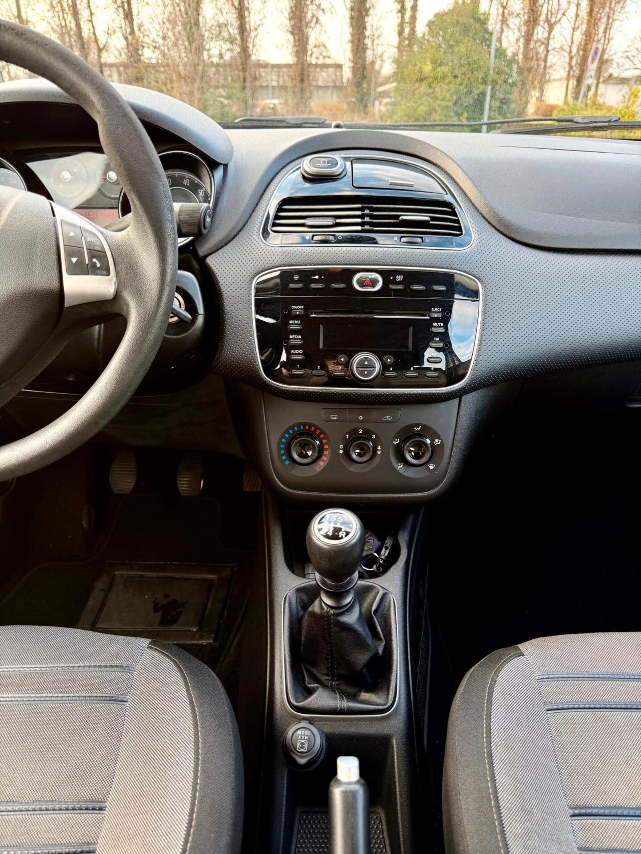 FIAT PUNTO EVO 1.4 GPL FINO 2030 NEOPATENTATI