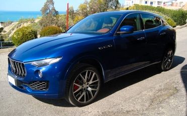 Maserati Levante V6 Diesel 275 CV AWD