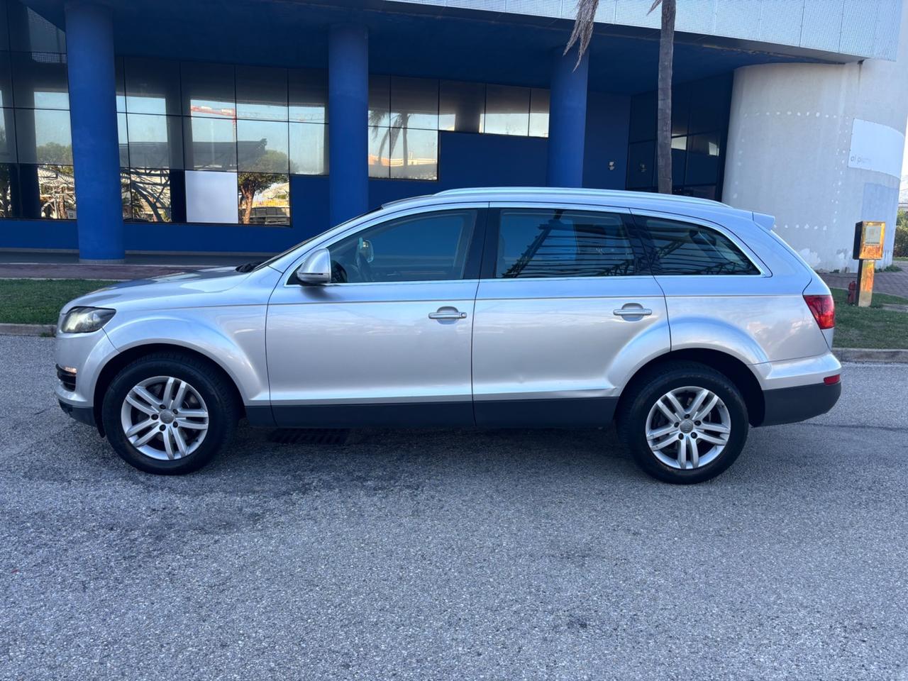 Audi Q7 3.0V6 QUATTRO TIPTRONIC