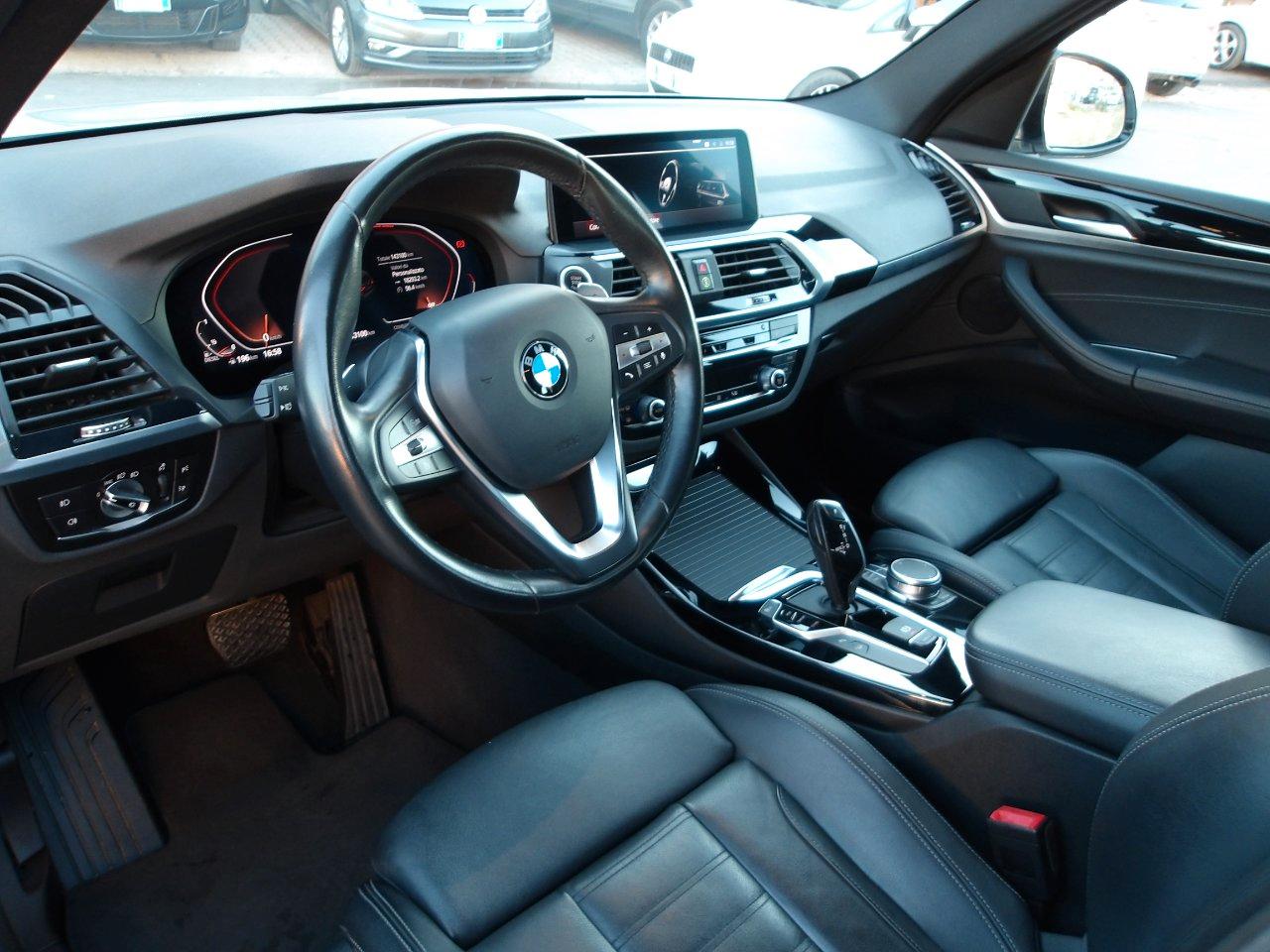 BMW X3 xdrive20d mhev 48V xLine auto
