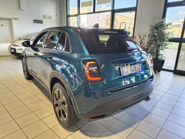 FIAT 600 Hybrid 110 CV DCT MHEV La Prima NEOPATENTATI
