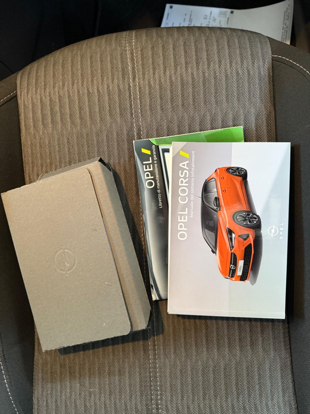 Opel Corsa 1.2 100 CV Edition