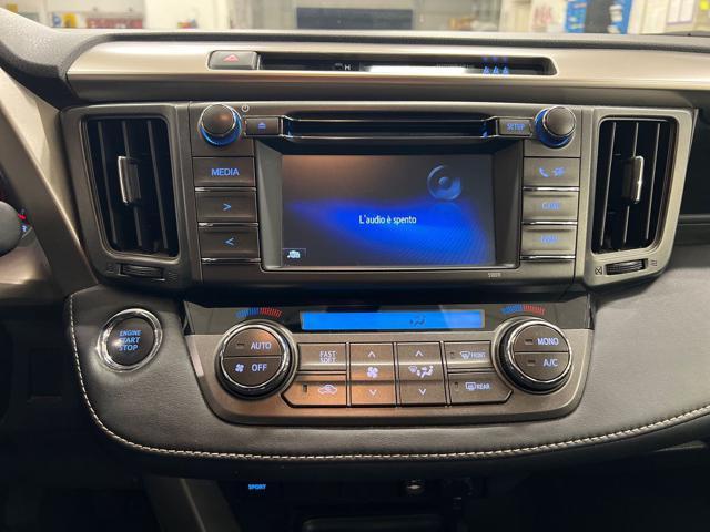 TOYOTA RAV 4 RAV4 2.0 D-4D 4WD Style White Ed.