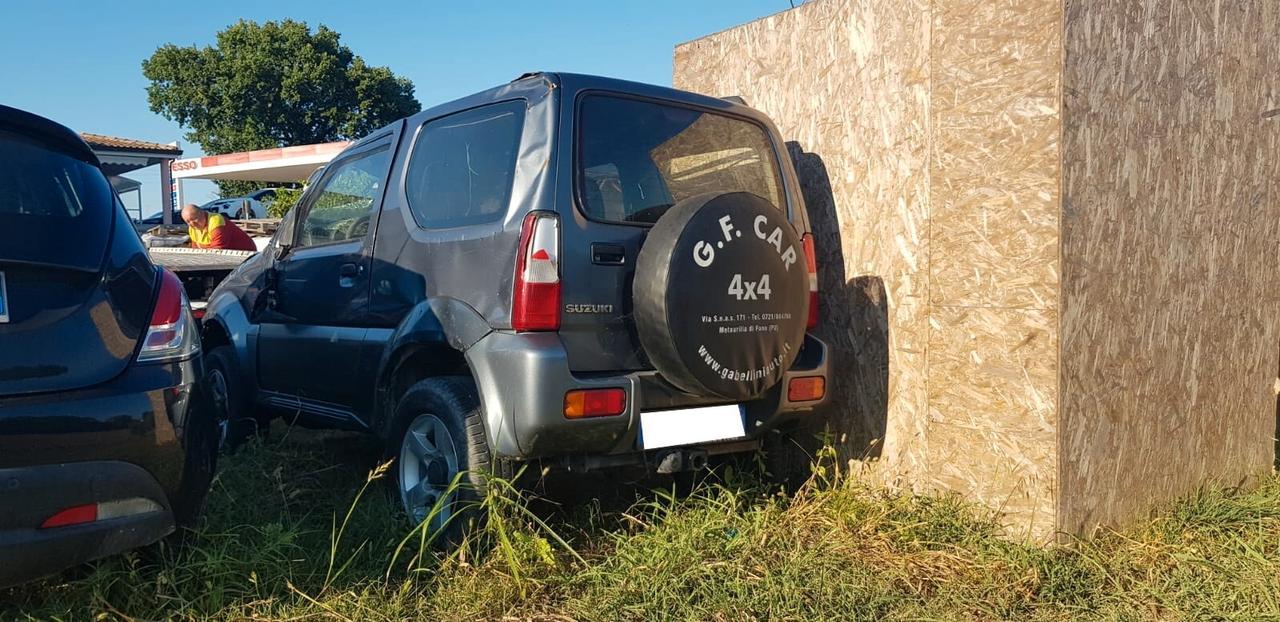 Suzuki Jimny 1.5 DDiS 86CV 4x4 JLX