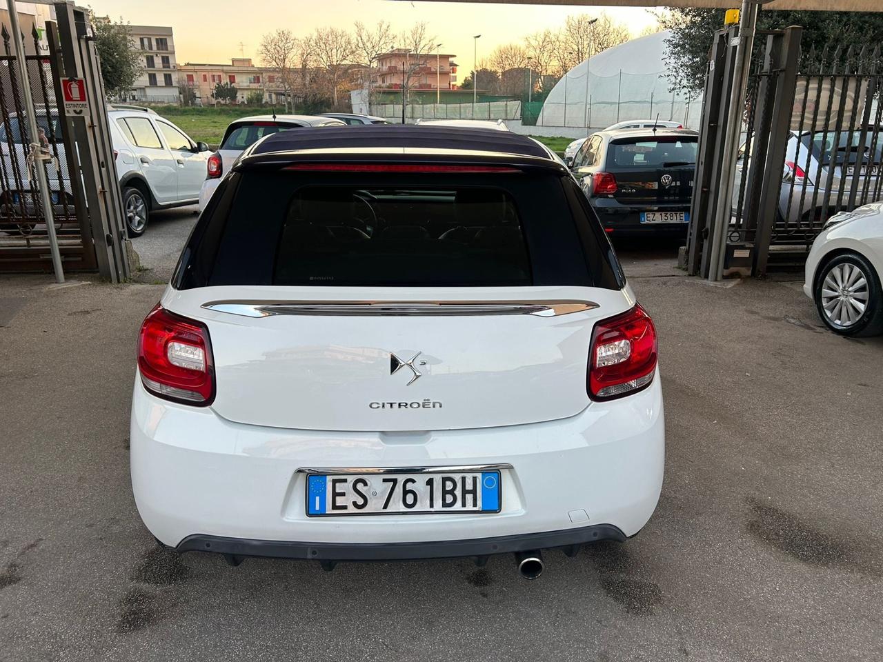 Citroen DS3 1.2 VTi 82 So Chic Cabrio
