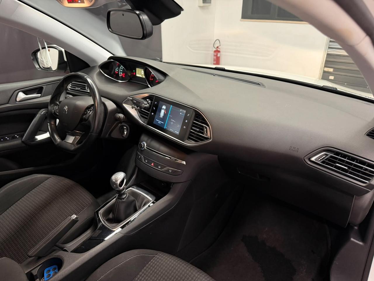 Peugeot 308 BlueHDi 100 Active PREZZO REALE