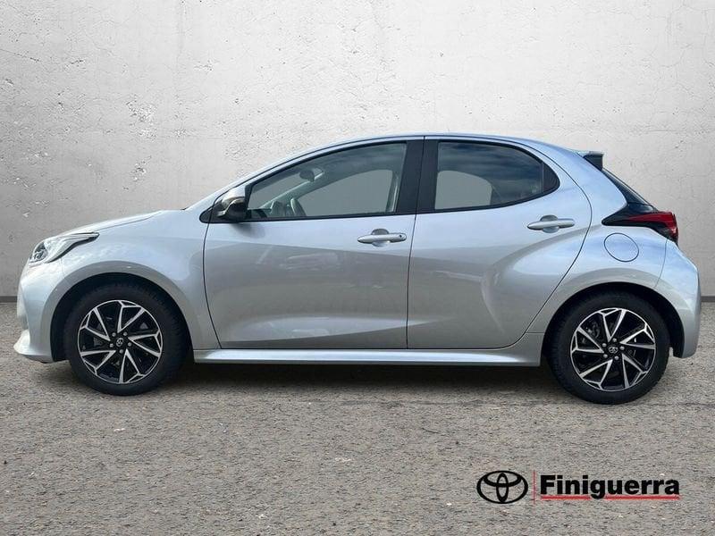 Toyota Yaris Hybrid Trend MY22