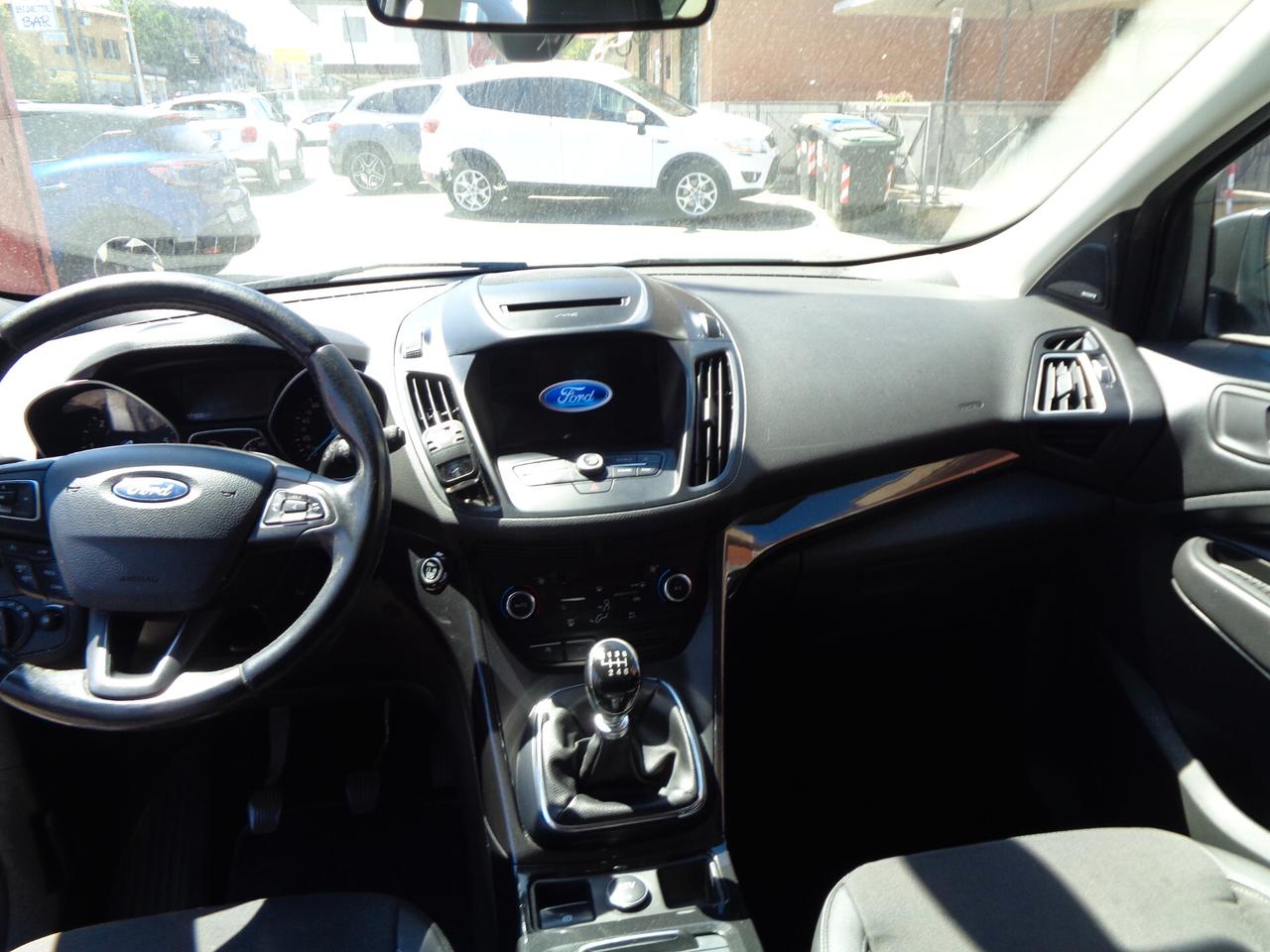 Ford Kuga 1.5 TDCI 120 CV S&S 2WD ST-Line