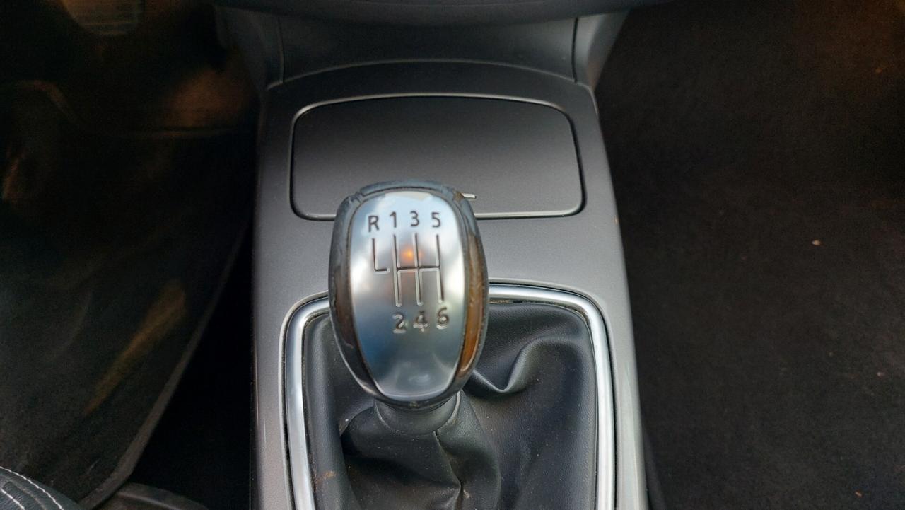 Renault Laguna 2.0 dCi 150CV SporTour Nav