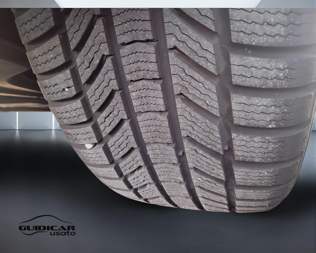 Mercedes-Benz Classe B - W247 2023 - B 180 AMG Line Advanced Plus auto