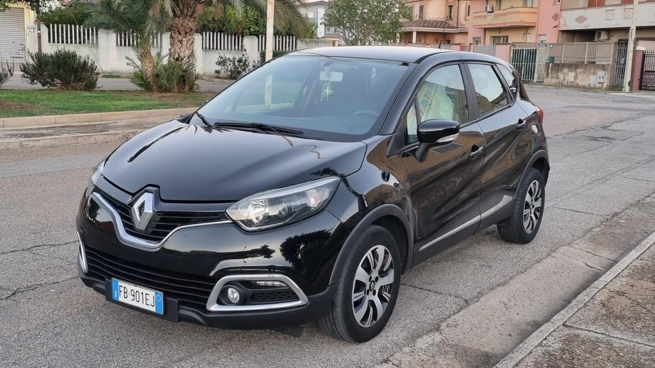 Renault Captur dCi 8V 90 CV EDC Start&Stop Energy Iconic