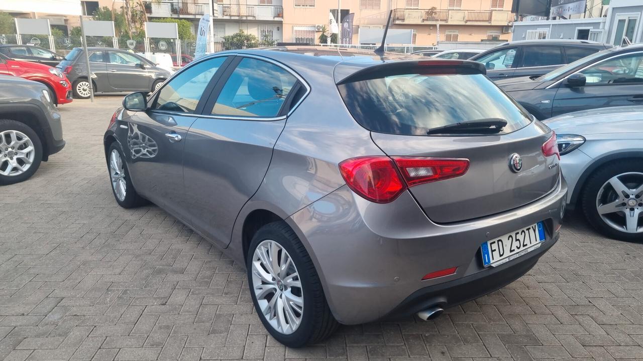 Alfa Romeo Giulietta 1.6 JTDm TCT 120 CV Super