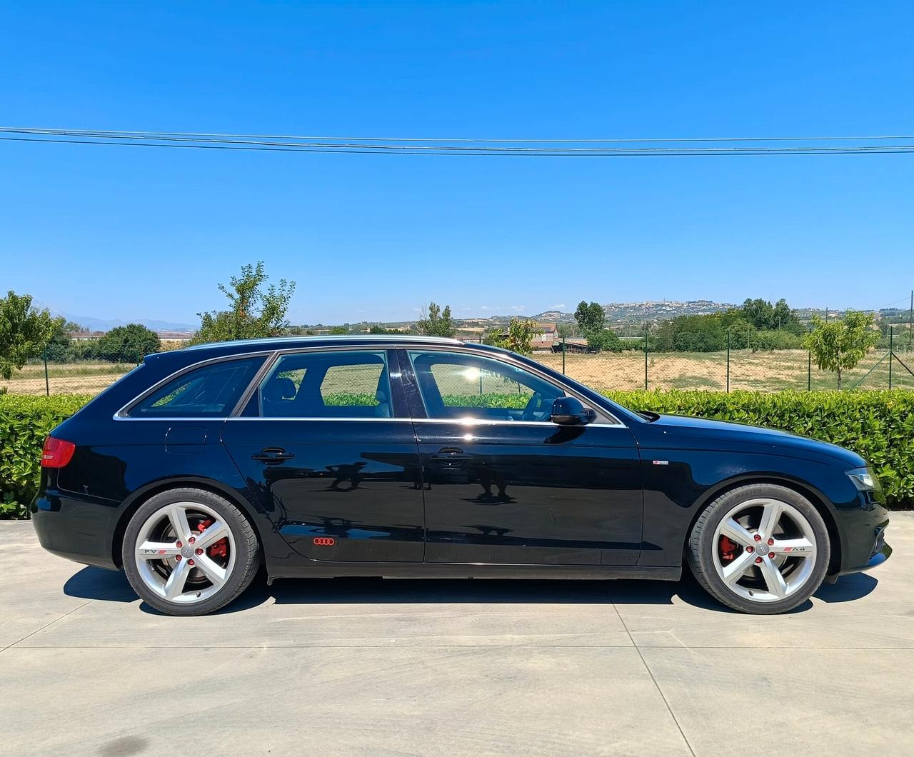 Audi A4 Avant S-Line 2.0 TDI 143CV F.AP.