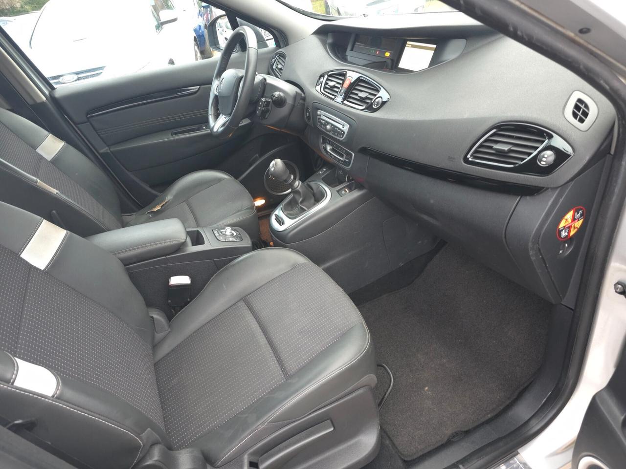 Renault Scenic Scénic X-Mod 1.5 dCi 110CV Luxe