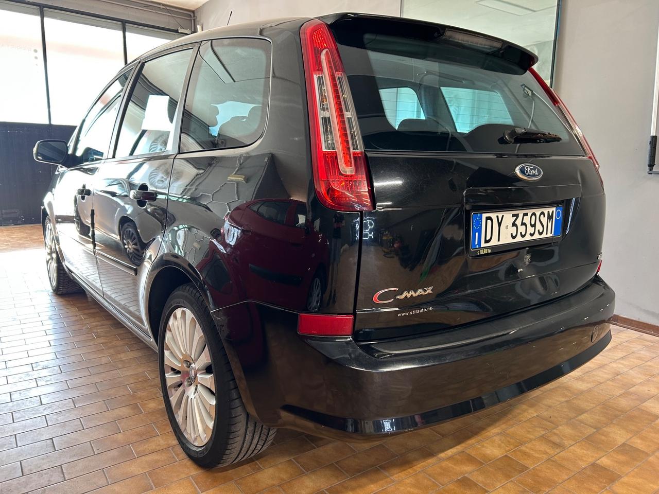 Ford C-Max 1.6 TDCi 110 CV Titanium