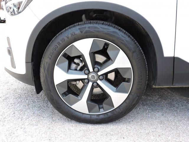 VOLVO XC40 T2 CORE AUTOMATICA AZIENDALE