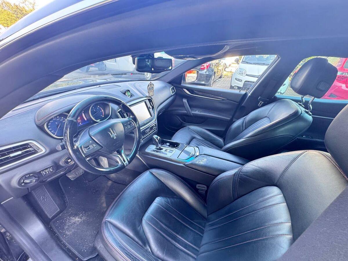 Maserati Ghibli 3.0 V6 ds 275cv auto