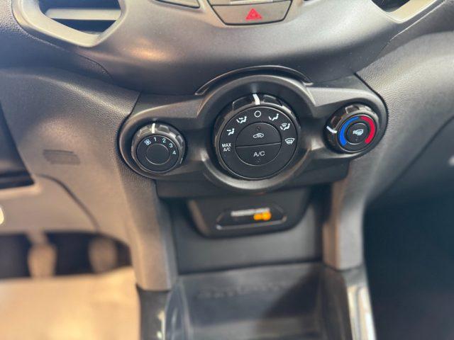 FORD EcoSport 1.5 TDCi 95 CV Titanium