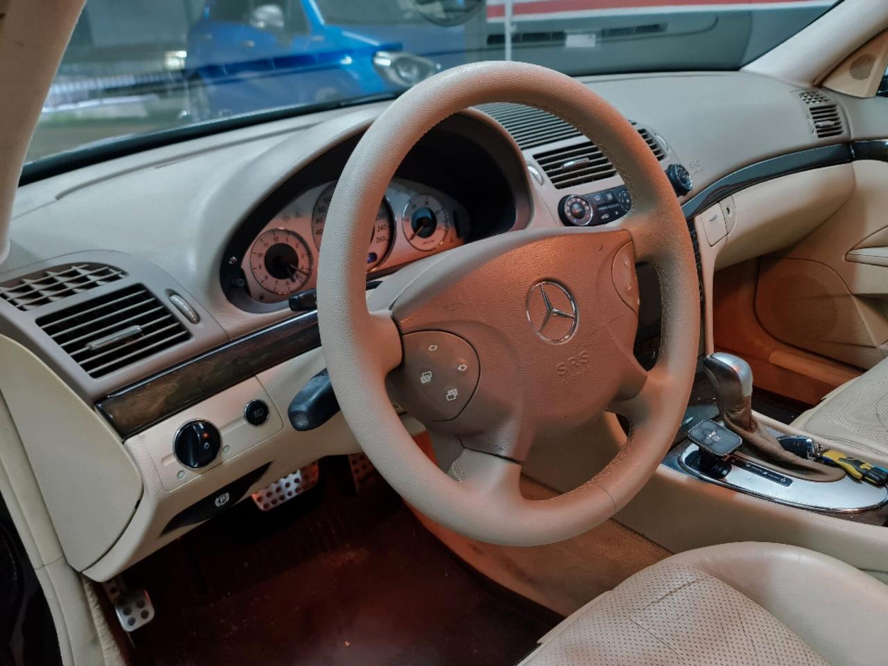 Mercedes-benz E 270 CDI cat Avantgarde *Leggi