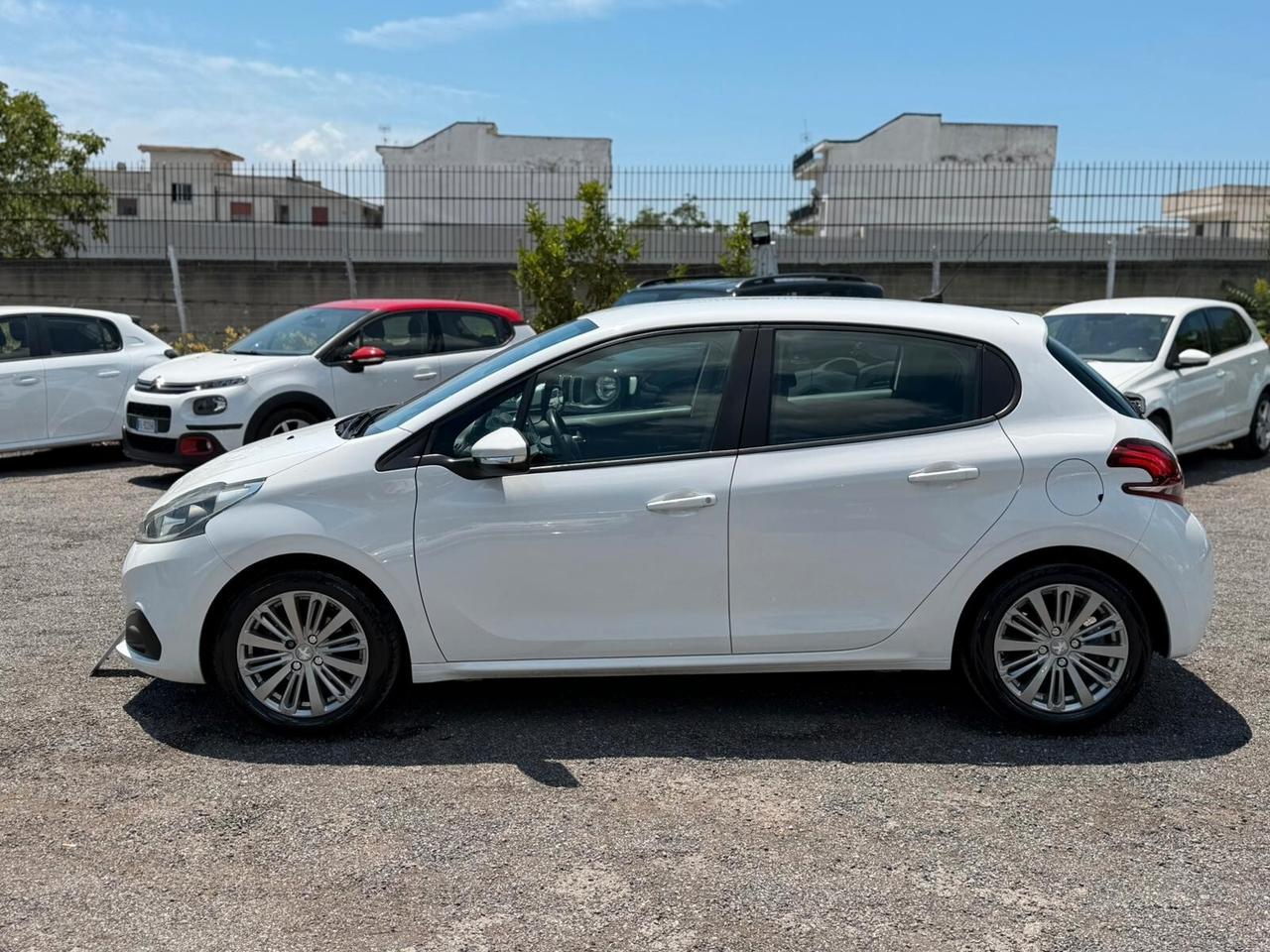 Peugeot 208 1.2 Benzina 2018