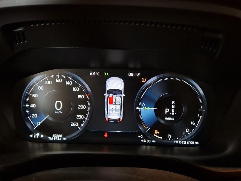 VOLVO XC60 T6 Plug-in AWD auto Recharge Insription Expression MY21