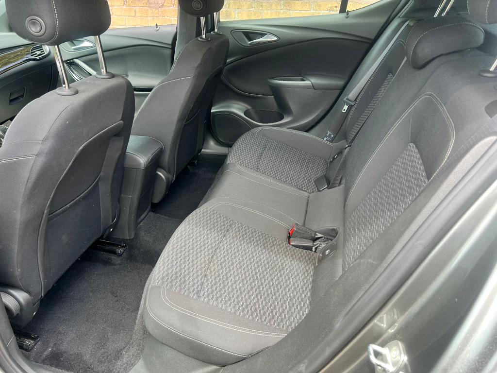 Opel Astra 5 Porte Astra 5p 1.0 t Dynamic s&s 90cv my19