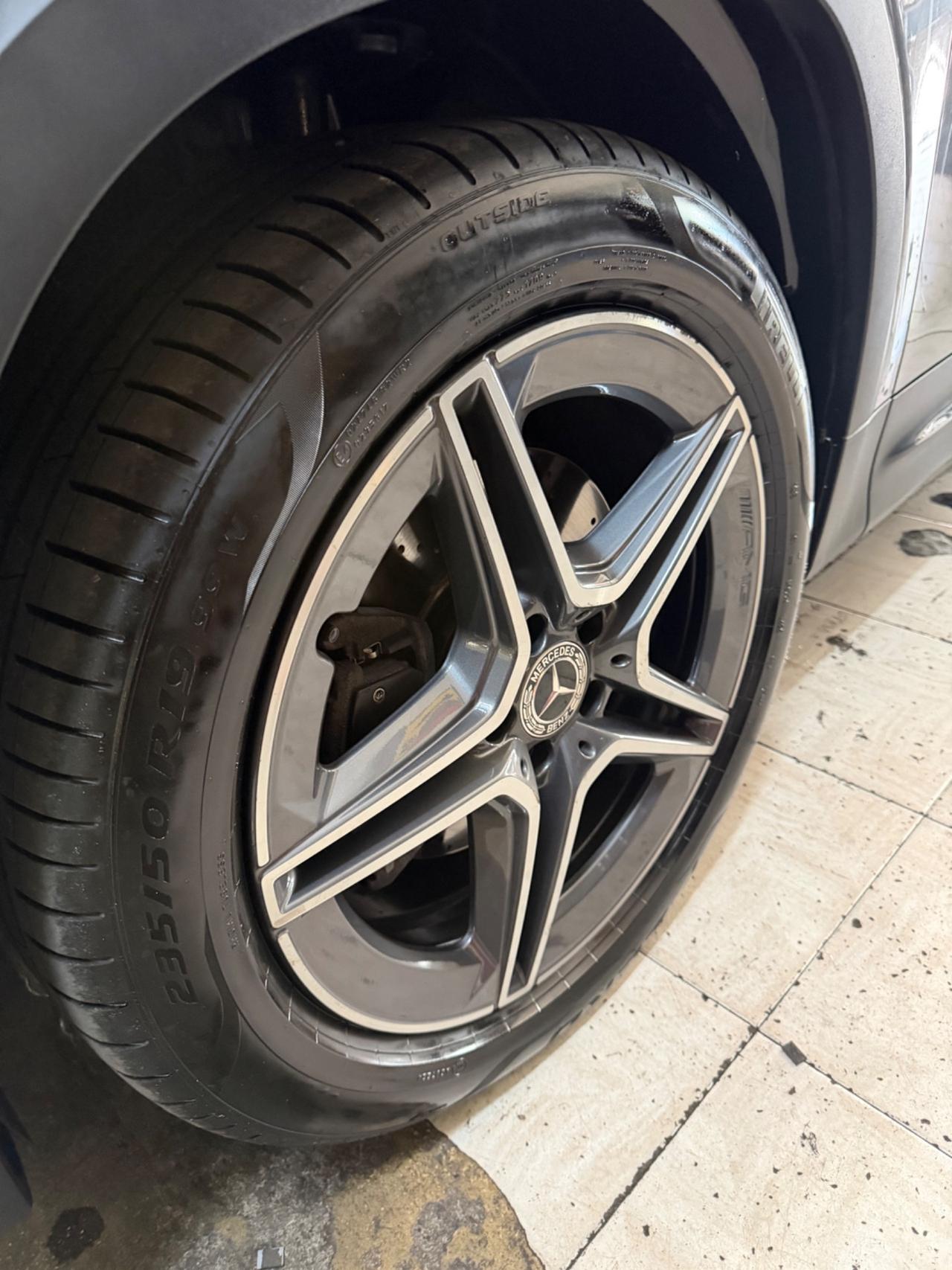 Mercedes-benz GLB 180 d Automatic Premium 7 POSTI TETTO