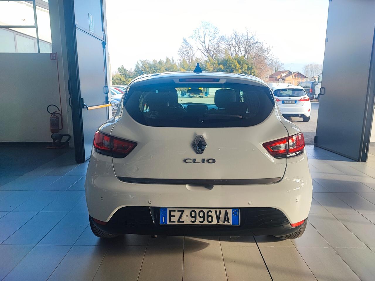 Renault Clio 1.2 5 PT Costume National