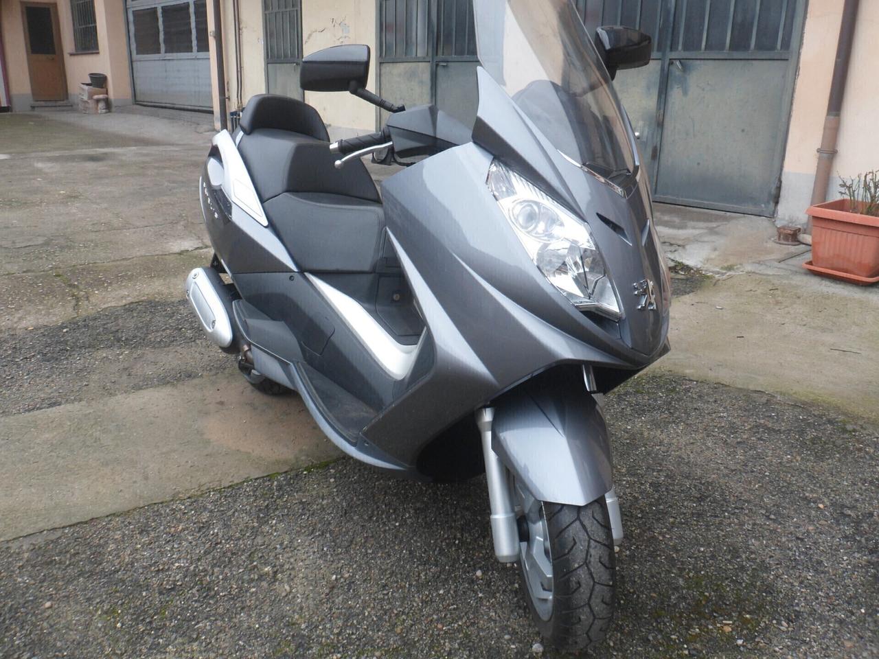 Peugeot Satelis 250 premium