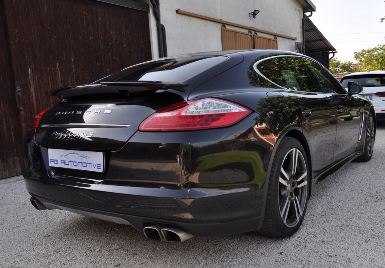 Porsche Panamera 4.8 Turbo S