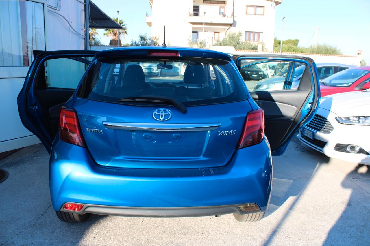 Toyota Yaris 1.4 D-4D 5 porte Lounge