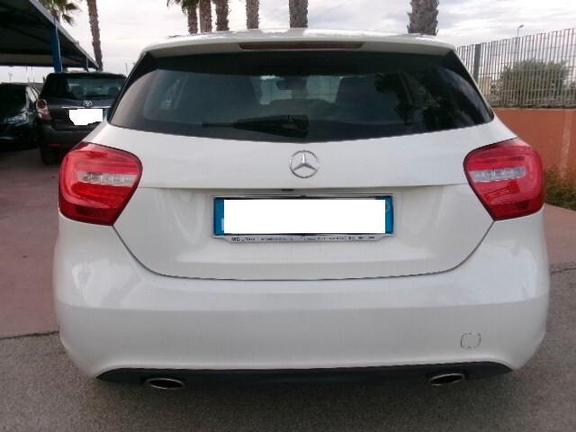 Mercedes-benz A 180 d Premium