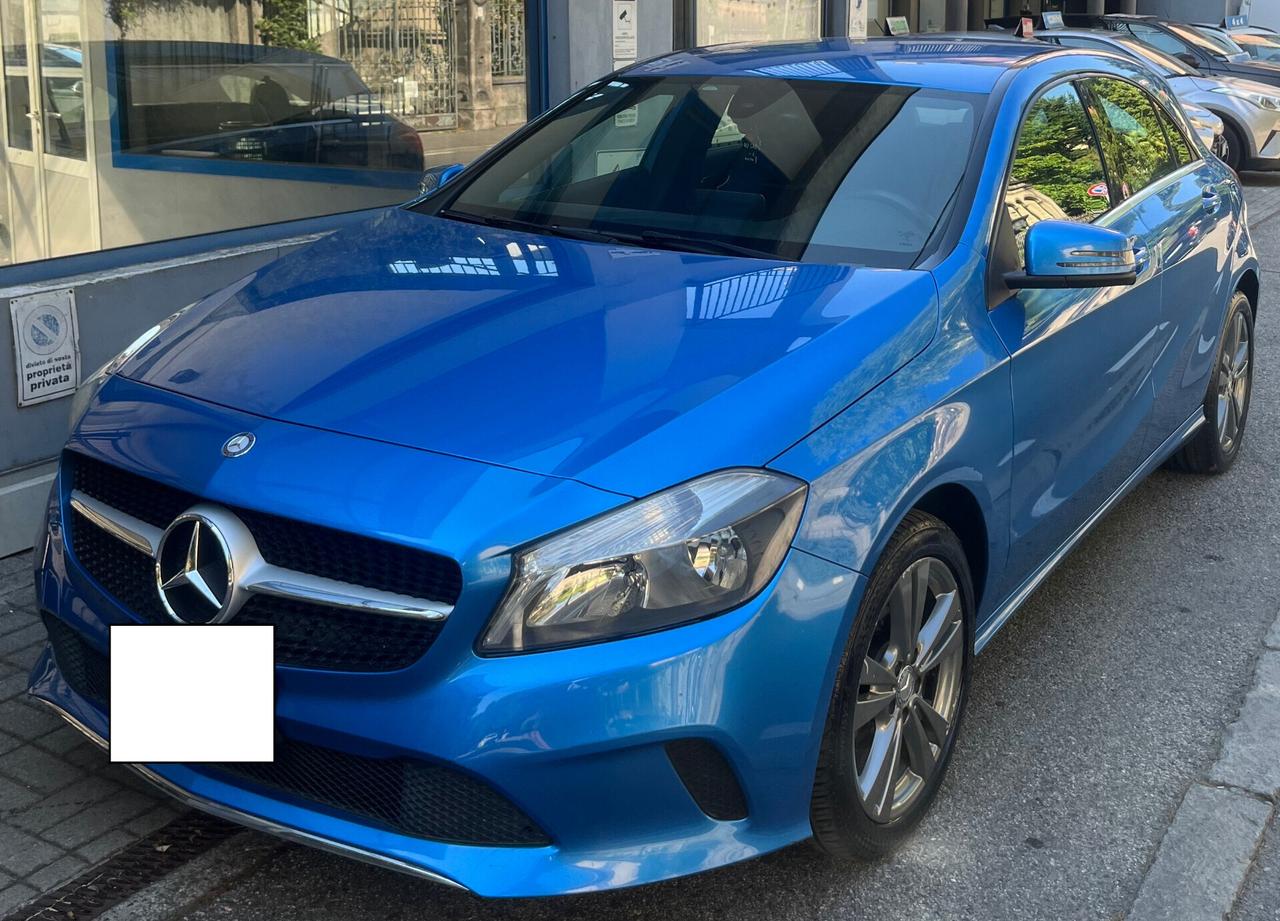 MERCEDES-BENZ A 180 D - AUTOMATIC PREMIUM CAMBIO AUTOMATICO