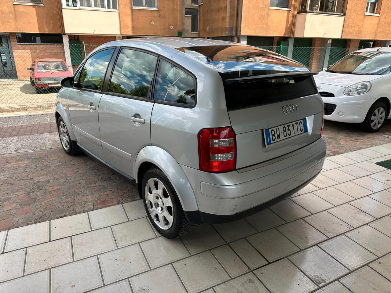 Audi A2 1.4 TDI Neopatentati (12 Rate)