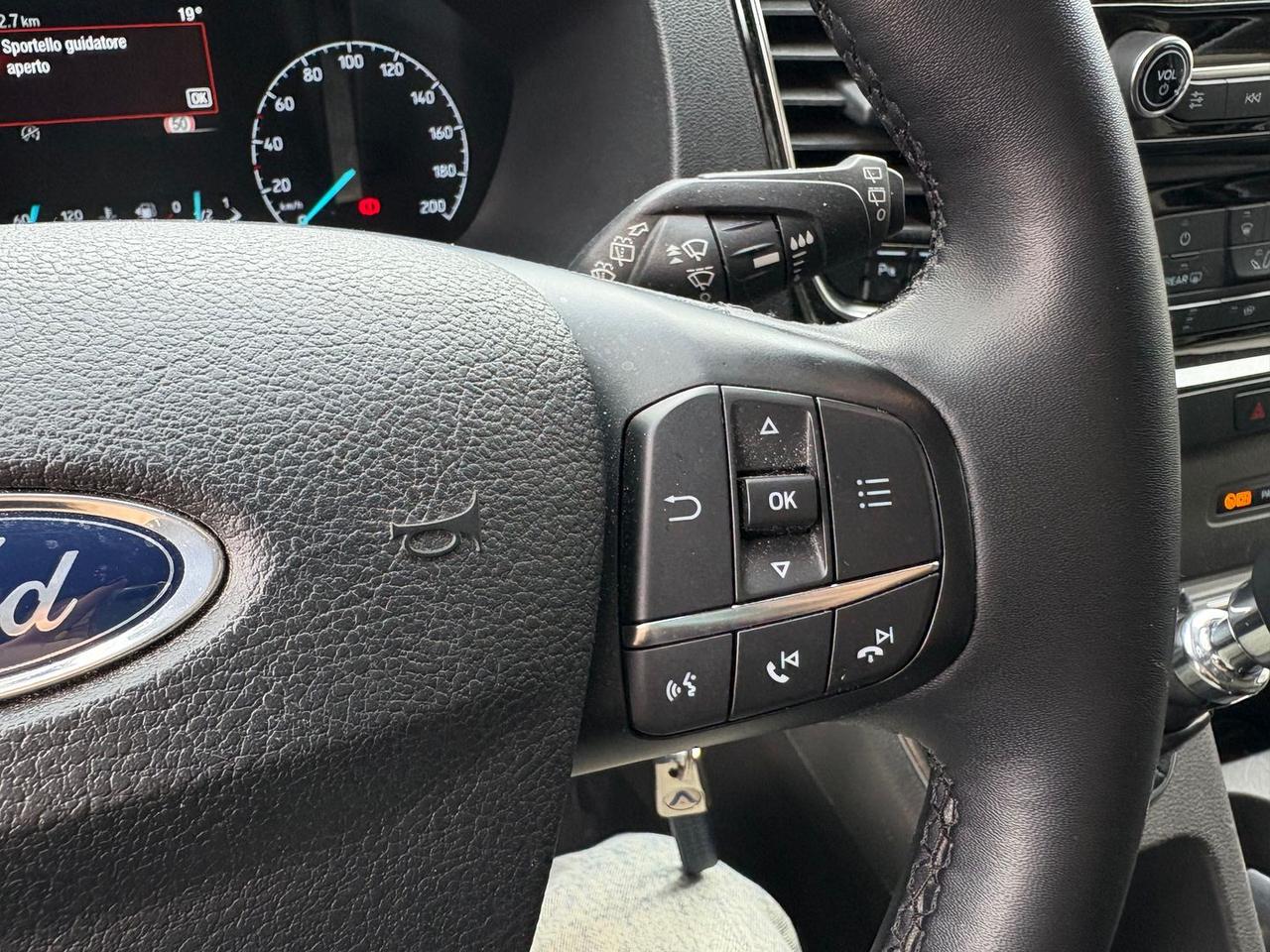 Ford Tourneo Custom 2.0 EcoBlue Titanium