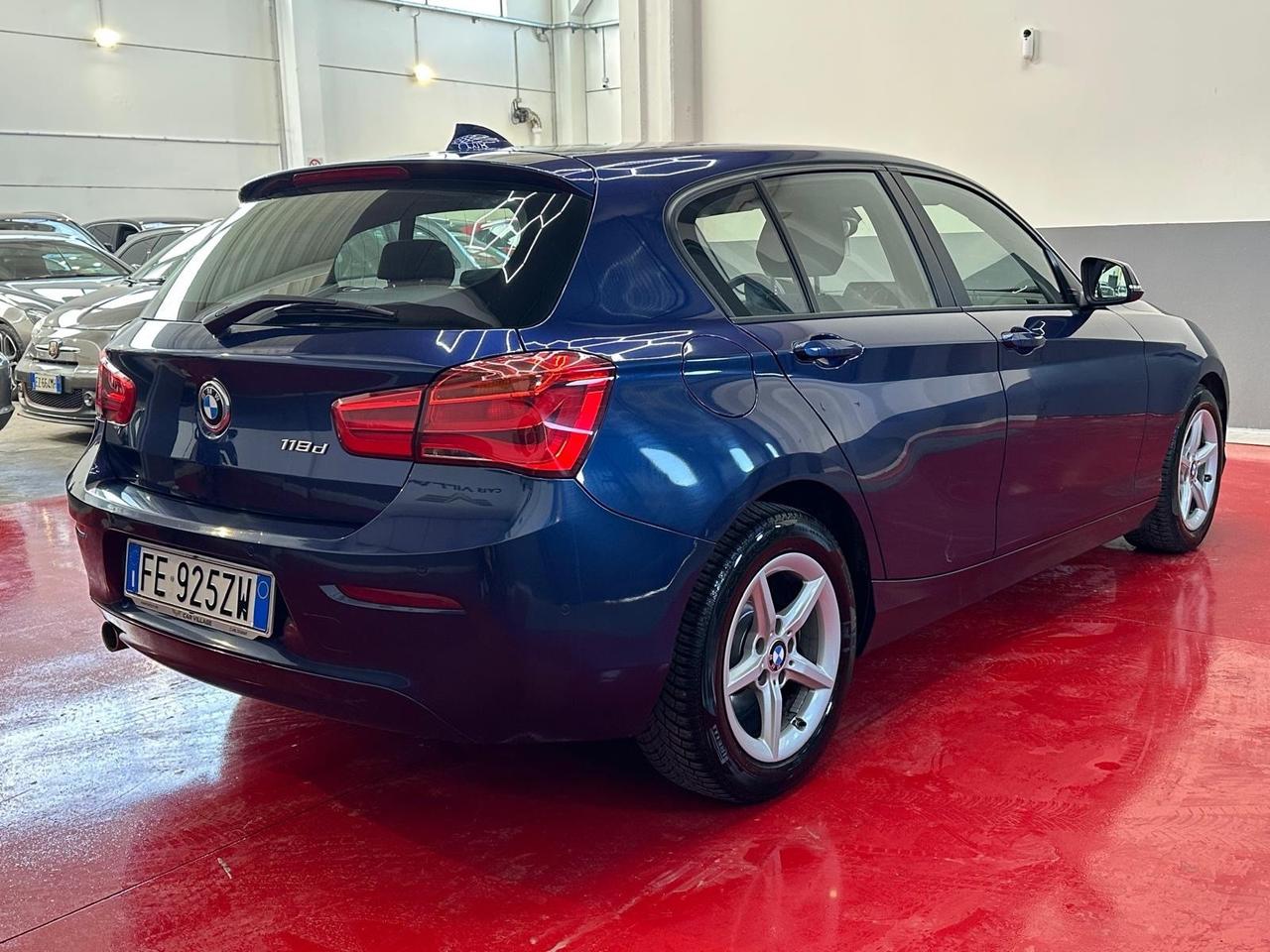Bmw 116 116d 5p. Efficient Dynamics Urban