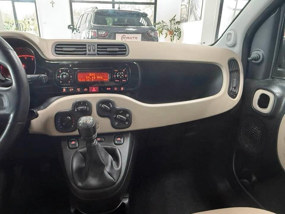 Fiat Panda 0.9 TwinAir Turbo Natural Power Lounge