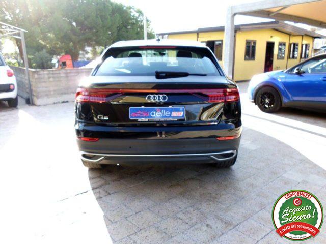 AUDI Q8 45 TDI quattro tiptronic Sport