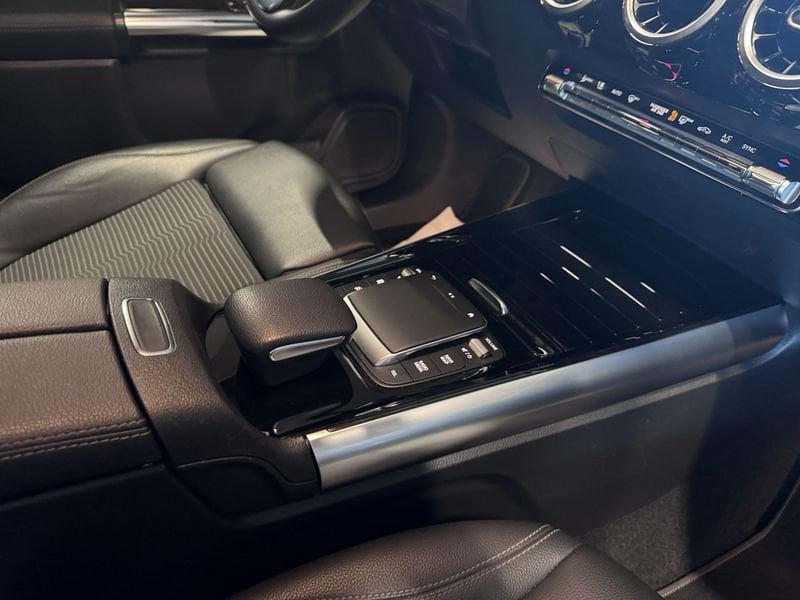 Mercedes-Benz GLA GLA 200 d Sport auto
