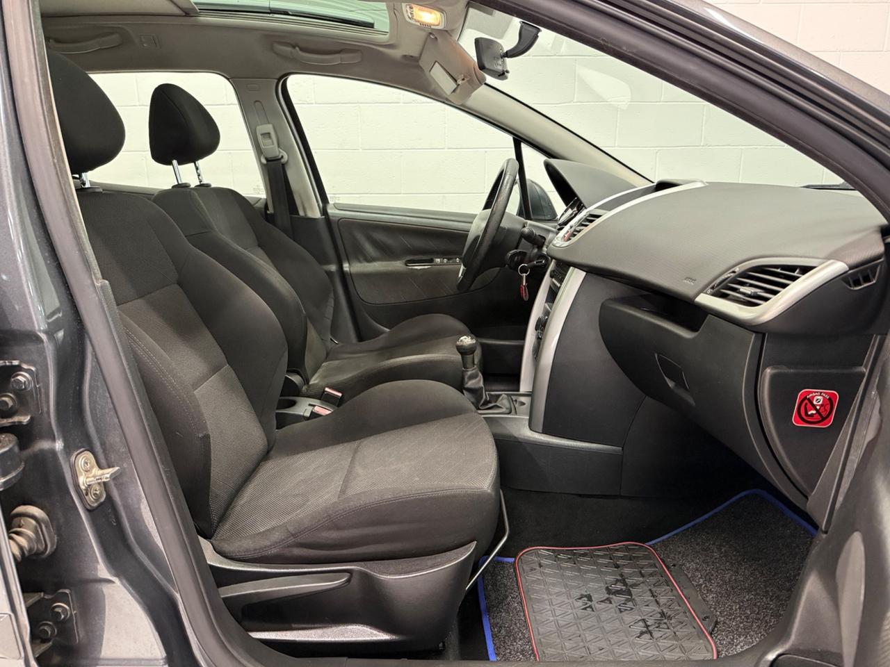 Peugeot 207 1.4 VTi 95CV SW ONE Line