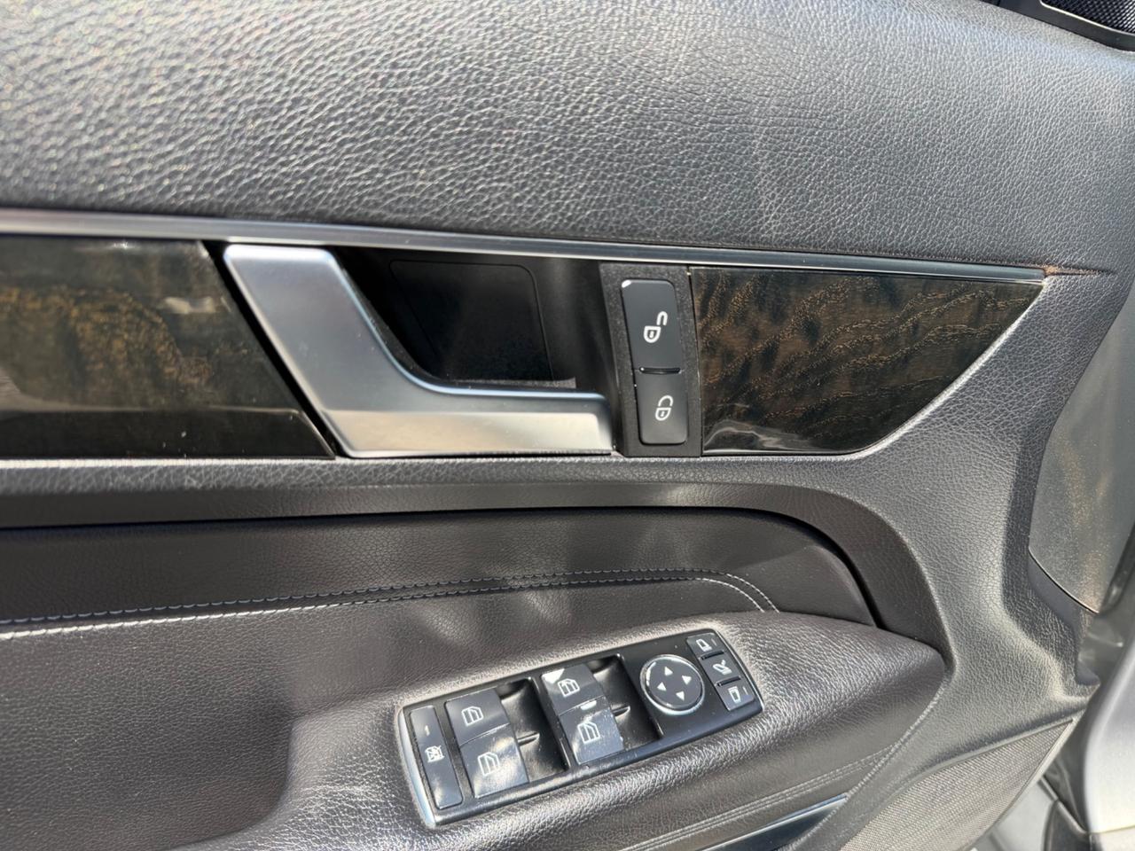 Mercedes-benz E 220 CDI Coupé Executive