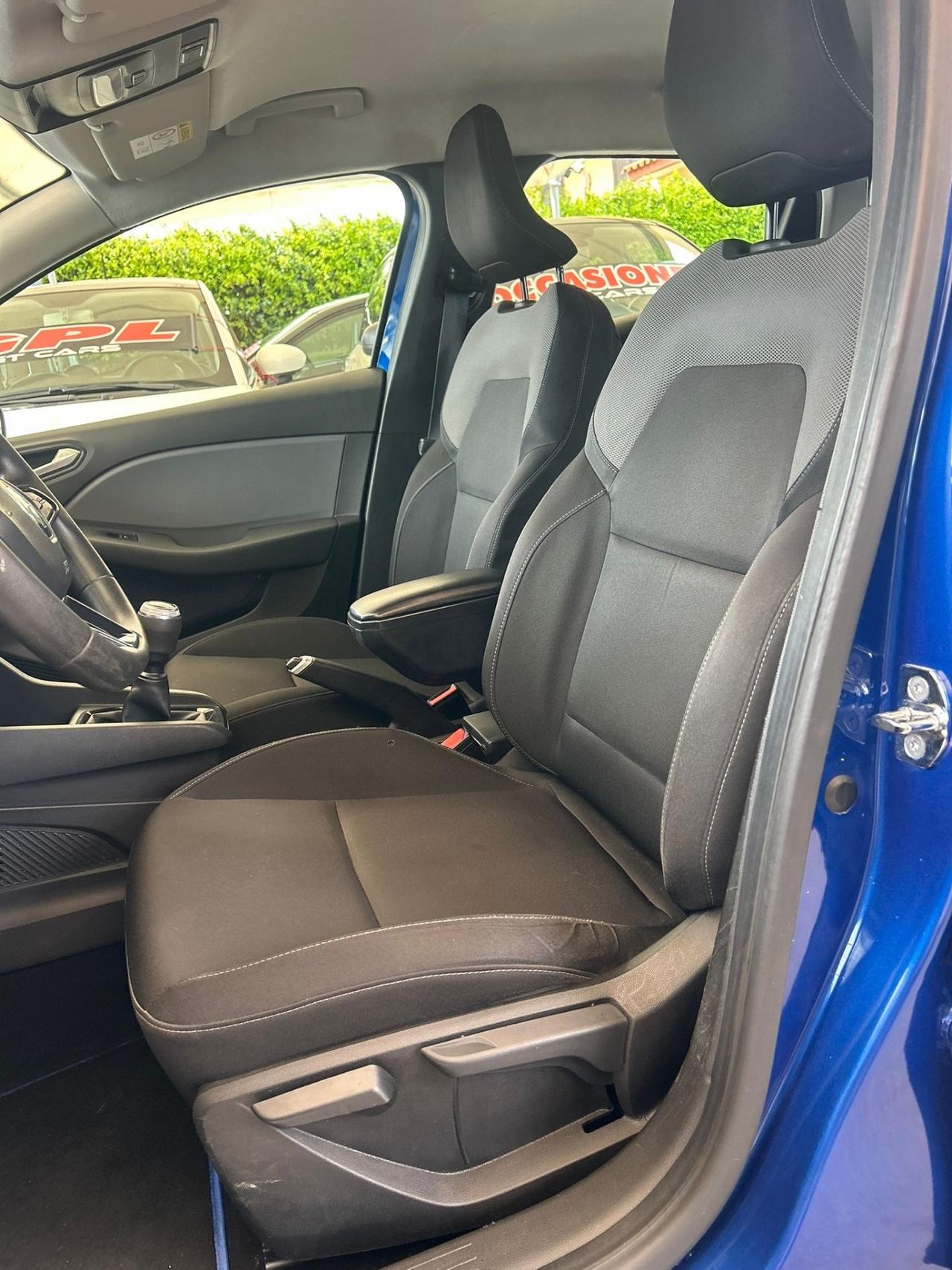 Renault Clio TCe 100 CV 5 porte Business