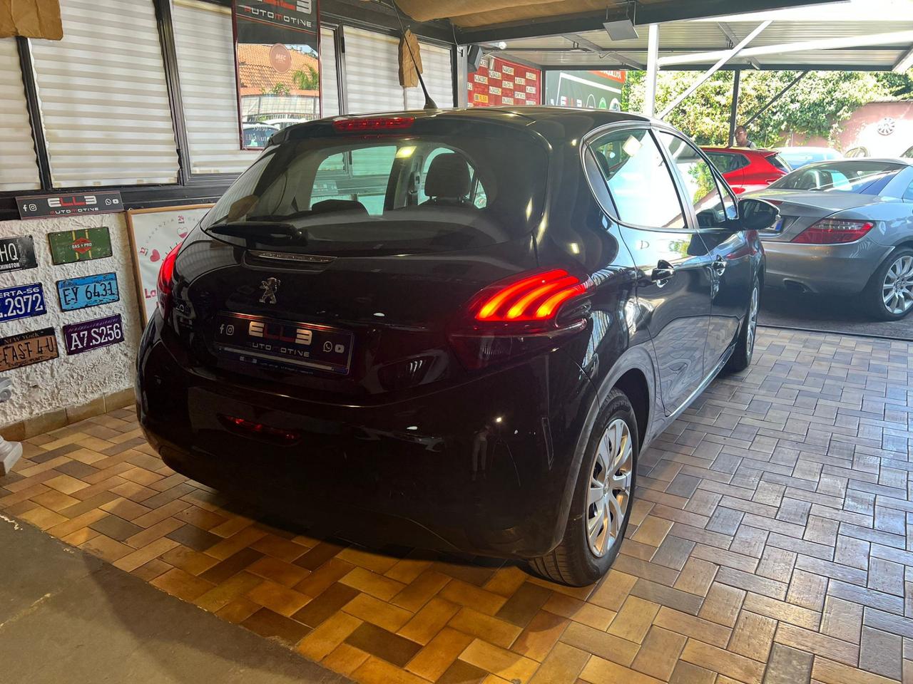 Peugeot 208 1.6 HDI 75 CV NEOPATENTATO