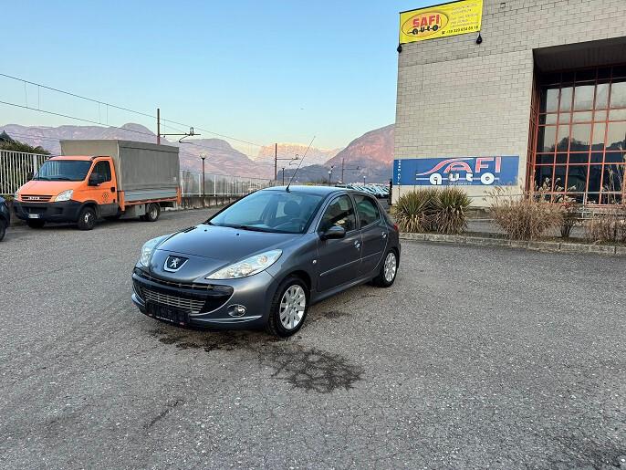 Peugeot 207 2011 1.4 16V Diesel